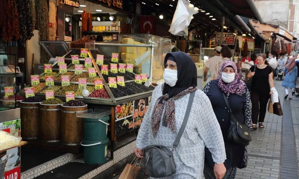 Κορονοϊός - Τουρκία: Η κυβέρνηση καλεί τους πολίτες να πειθαρχήσουν στα νέα μέτρα
